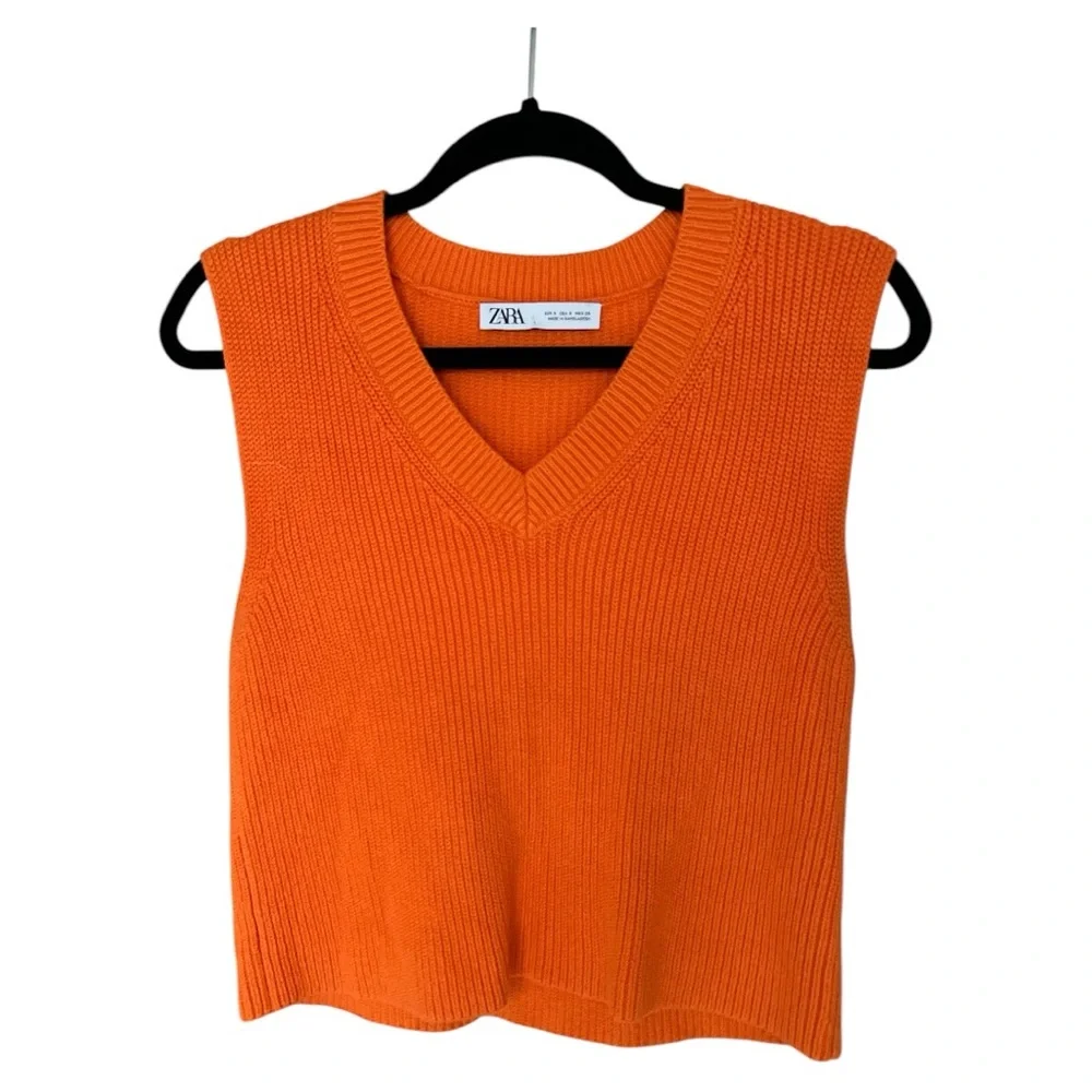 Zara Women’s Sleeveless Orange Ribbed Knit Vest Top size small - Picture 1 of 3